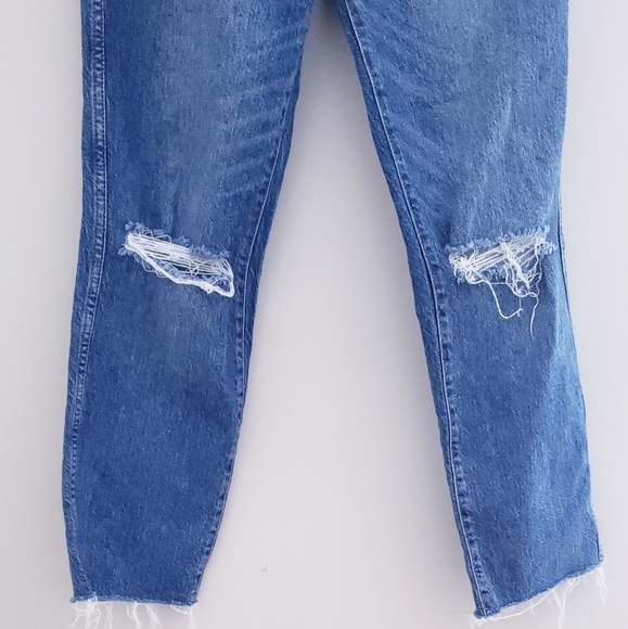Good American High Rise Blue Jeans - Picture 3 of 7